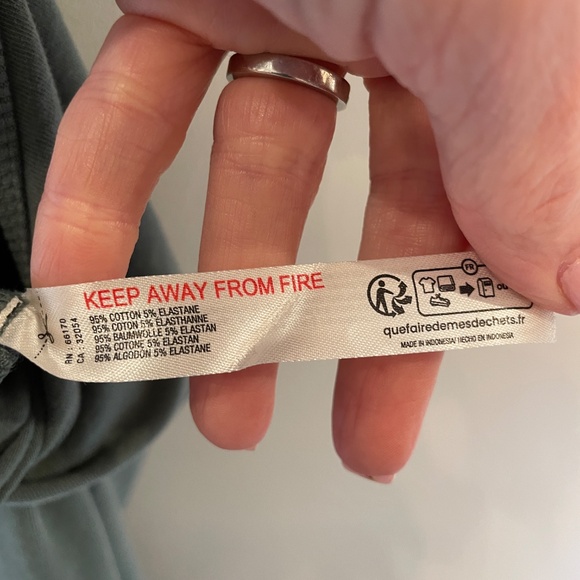 HOT SHOT Onesie in Pine (discontinued color) Size L - Picture 7 of 9